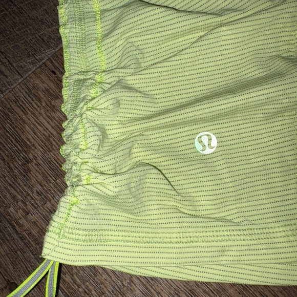 Lululemon tank top - Picture 3 of 3
